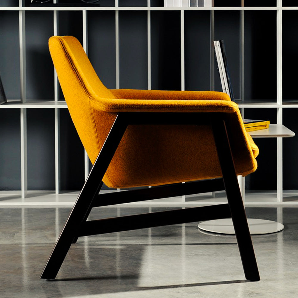 SMAC-Chair-B&T-to-be-home-office-Furniture-Delivery-Melbourne-Australia-Imports